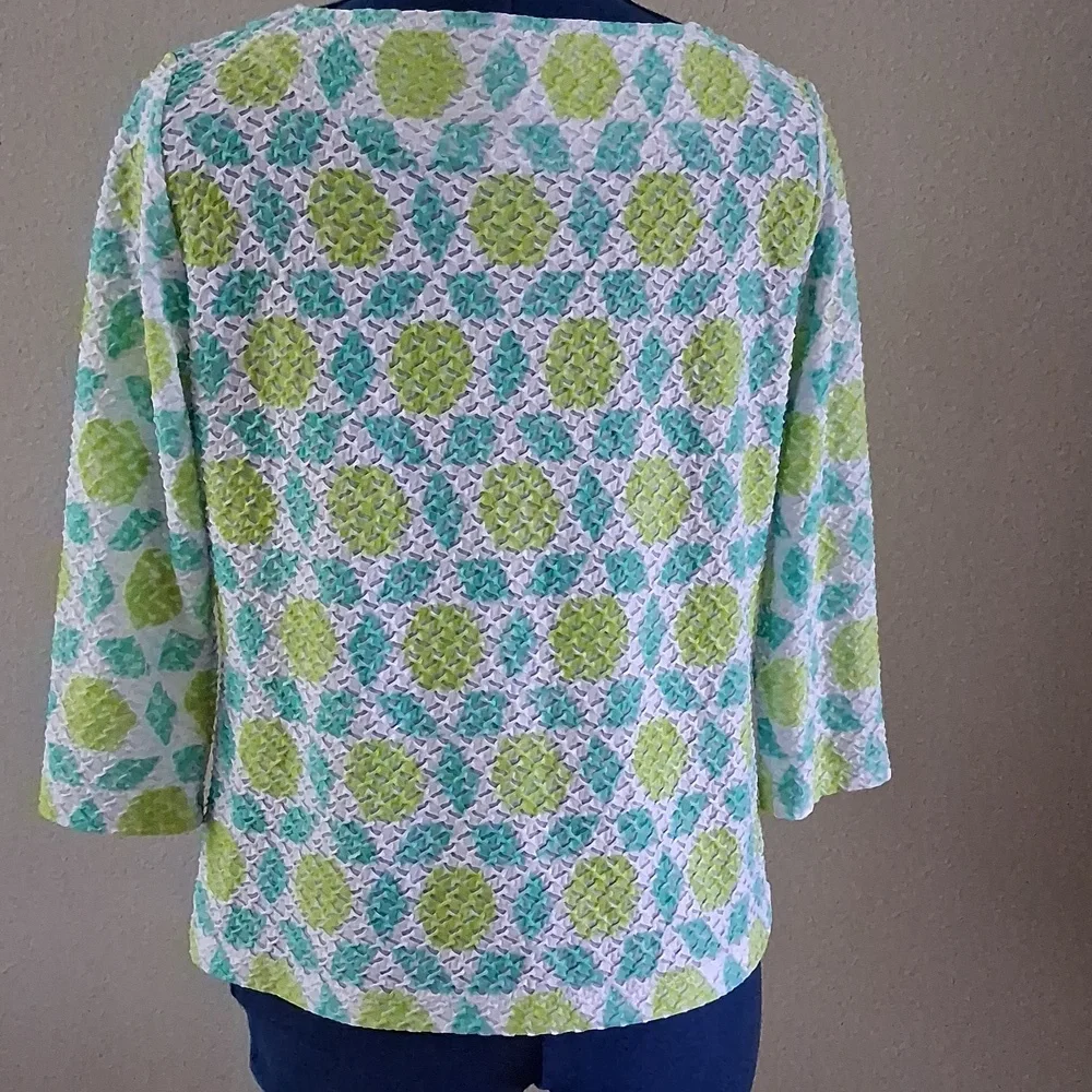 Ruby Rd. Textured Geometric Patterned Jersey Top - Picture 3 of 10